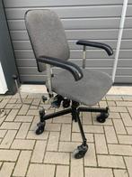 Medross mondo trippelstoel gasveer verstelbaar, Diversen, Verpleegmiddelen, Ophalen, Zo goed als nieuw