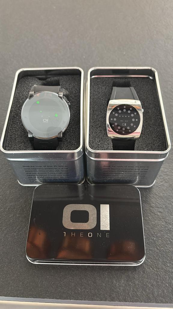 OI the One binaire horloges, Sieraden, Tassen en Uiterlijk, Horloges | Heren, Gebruikt, Polshorloge, Overige merken, Staal, Kunststof