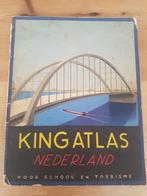 King Atlas Nederland Vermoedelijk uit 1952 In gelezen staat, Boeken, Atlassen en Landkaarten, Gelezen, Overige atlassen, Ophalen of Verzenden