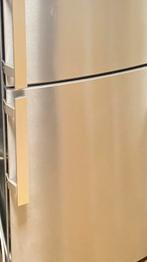 Koelkast AAA+ RVS - Boven Koeling, Beneden Vries, Gebruikt, 200 liter of meer, 60 cm of meer, Energieklasse A of zuiniger