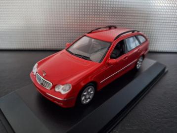 Mercedes Benz C-Klasse T-model S203 2001 Schaal 1:43 beschikbaar voor biedingen