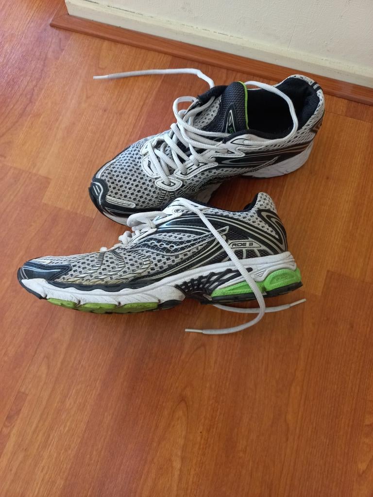 Te koop mooie loop schoenen secourny mt 41, Ophalen, Zo goed als nieuw, Schoenen