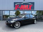 BMW 320i AUT High Exec Leder Navi Xenon Stoelverw Trekhaak, Automaat, Euro 5, Achterwielaandrijving, Zwart