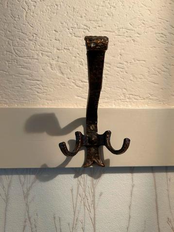 4 Vintage Kapstokhaken - Metaal beschikbaar voor biedingen