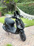 Piaggio Zip 4T, Fietsen en Brommers, Scooters | Piaggio, Ophalen, Maximaal 45 km/u, Zip, Zo goed als nieuw