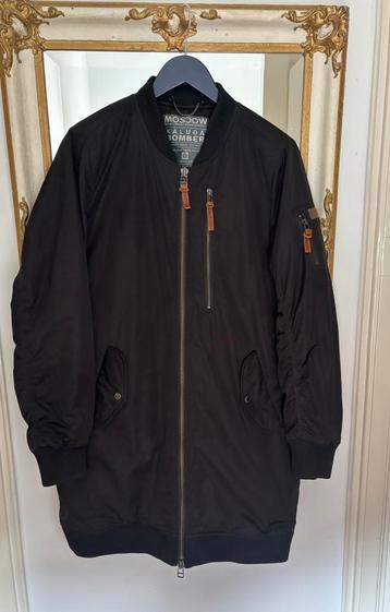 Moscow lange bomberjas zwart maat L beschikbaar voor biedingen