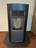 Dielle pelletkachel (1 jaar oud), Ophalen, Zo goed als nieuw, Pelletkachel, Vrijstaand