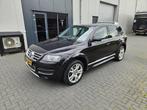 VW Touareg 6.0 W12 – YOUNGTIMER | BTW Aftrekbaar | Kenteken:, Auto's, Volkswagen, Automaat, Zwart, 12 cilinders, Zwart