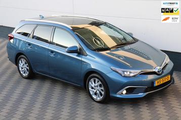 Toyota Auris Touring Sports 1.8 Hybrid Pano Navi Camera NAP! beschikbaar voor biedingen
