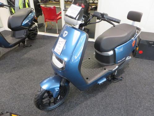 YADEA E8S (bj 2025), Fietsen en Brommers, Brommers | Overige merken
