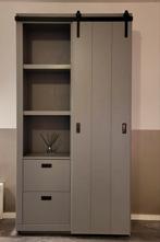 vtwonen Slide Barn Opbergkast, Huis en Inrichting, Kasten | Kledingkasten, Ophalen, 100 tot 150 cm, Zo goed als nieuw, Met lade(s)