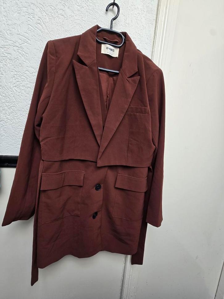 Bruine Blazer Jurk 4TH & RECKLESS Maat 44, Kleding | Dames, Jurken, Gedragen, Maat 42/44 (L), Bruin, Boven de knie, Ophalen of Verzenden