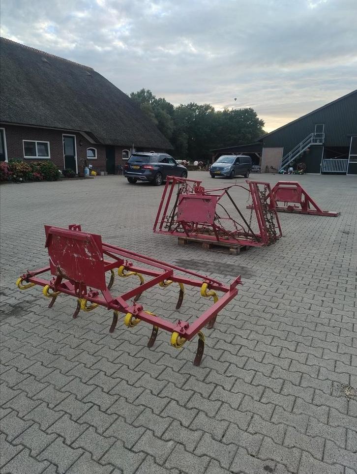 Vlakraam cultivator weidesleep minishovel / trekker, Zakelijke goederen, Agrarisch | Werktuigen, Grondbewerking, Ophalen of Verzenden