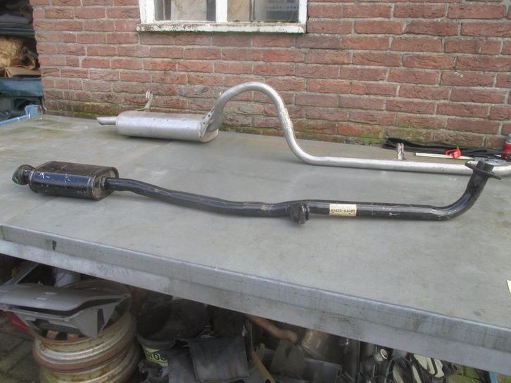 Uitlaat middenpijp Carina (A6) ‘82-‘83, Auto-onderdelen, Uitlaatsystemen, Toyota, Nieuw, Ophalen of Verzenden
