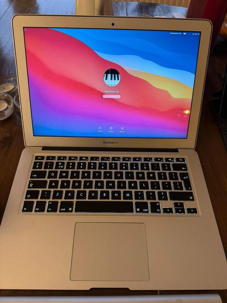 MacBook Air 13" (2013) - 8GB RAM, 240GB SSD, Computers en Software, Apple Macbooks, Gebruikt, MacBook Air, 13 inch, Minder dan 2 Ghz