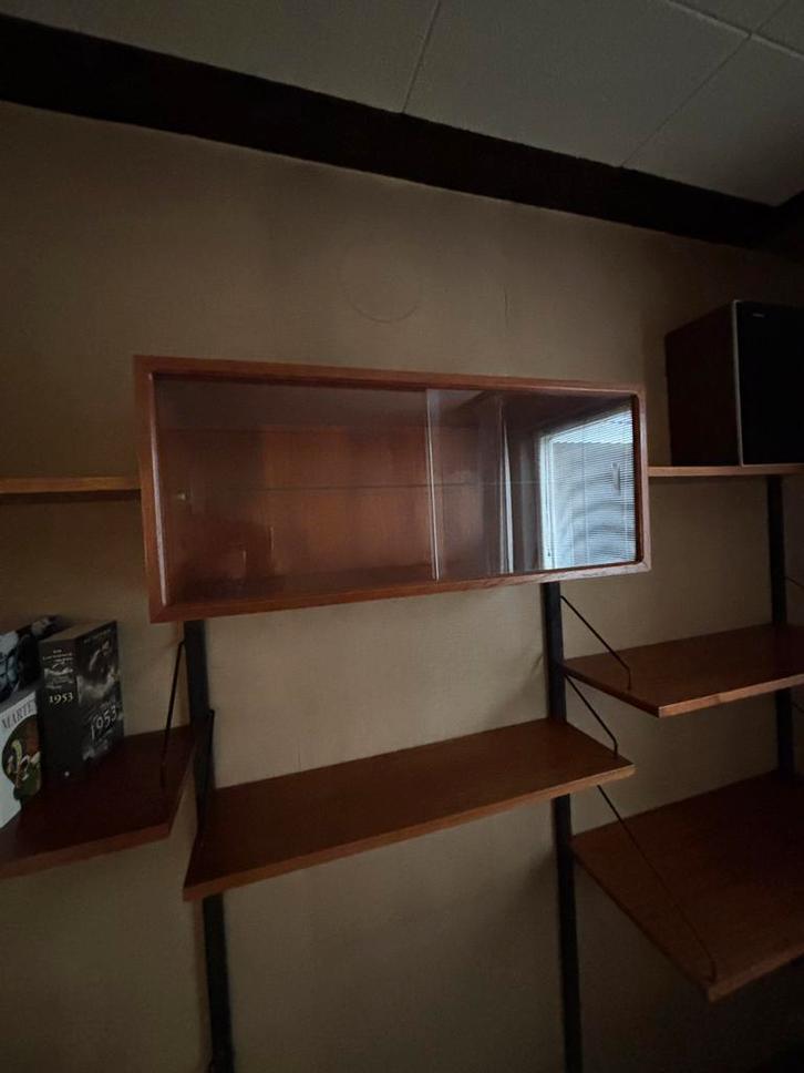 Deens Poul Cadovius Royal wandsysteem Teakhout 1960s, Huis en Inrichting, Kasten | Wandmeubels, Gebruikt, 150 tot 200 cm, 200 tot 250 cm
