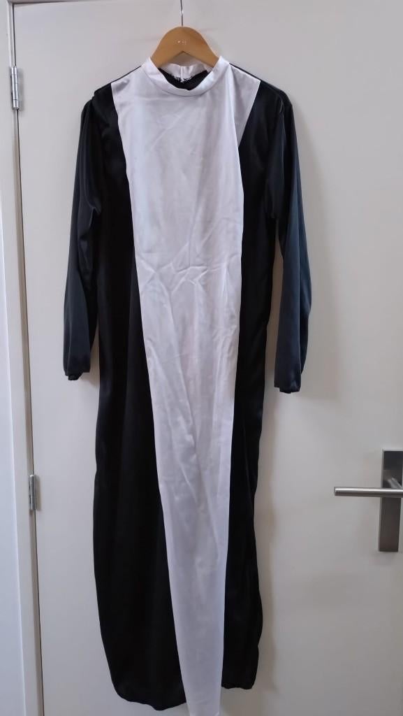 Nonnenjurk maat M, Kleding | Dames, Maat 38/40 (M), Carnaval, Ophalen of Verzenden, Kleding