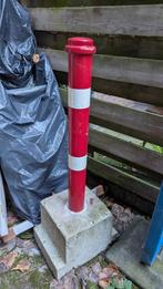 Afzetpaal, anti parkeerpaal met betonvoet., Tuin en Terras, Palen, Balken en Planken, Ophalen, Zo goed als nieuw, Minder dan 180 cm