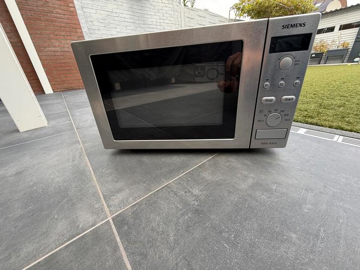 Siemens InnoWave Magnetron - Gebruikt, Witgoed en Apparatuur, Magnetrons, Gebruikt, Vrijstaand, Magnetron, 45 tot 60 cm, Draaiplateau