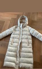 Lange crème kleurige puffer winterjas maat M, Ophalen of Verzenden, Zo goed als nieuw, Maat 38/40 (M), Beige