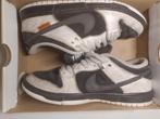 Nike dunk low sb tightbooth oude schoenen, Ophalen, Gedragen, Wit