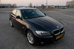 BMW 3-Serie 2.0 I 318 105KW/ 143 pk / 2010 Zwart /Nieuwe APK, Achterwielaandrijving, Zwart, Handgeschakeld, Particulier
