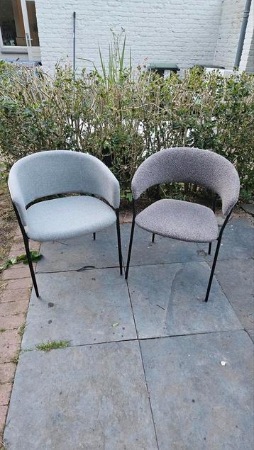 Twee eetkamerstoelen Goossens