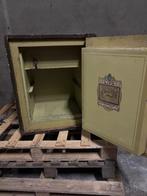 Lips Kluis brandkluis - ( levering mogelijk), Antiek en Kunst, Ophalen of Verzenden