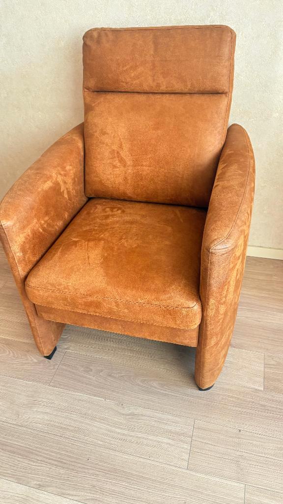 Mooie camel cognac fauteuil van microleer stof, Huis en Inrichting, Fauteuils, Gebruikt, Stof, 75 tot 100 cm, 75 tot 100 cm, Ophalen