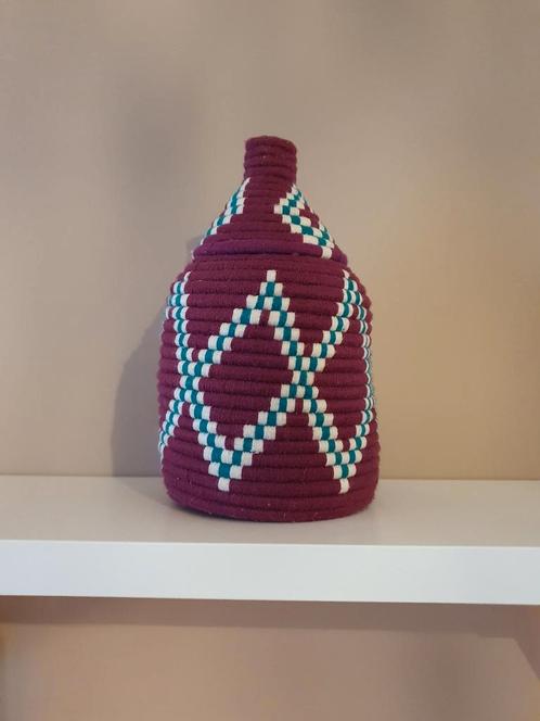 NIEUW: Wollen mand Club Nomad, Huis en Inrichting, Woonaccessoires | Schalen en Manden, Zo goed als nieuw, Rond, Riet, Ophalen of Verzenden