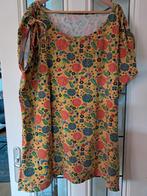 Okergeel shirt met bloemen en vogelprint, maat 54, Ophalen of Verzenden, Zo goed als nieuw, Geel, Shirt of Top