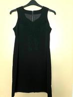 Vintage zwarte jurk met kraaltjes – maat S, Ophalen of Verzenden, Zo goed als nieuw, Maat 36 (S), Zwart