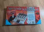 Sprekende Schaakschool met schaakcomputer, Hobby en Vrije tijd, Een of twee spelers, Ophalen of Verzenden, Zo goed als nieuw, Millennium