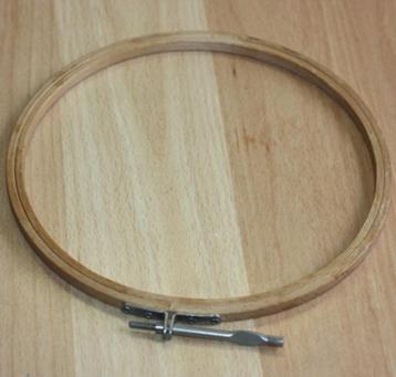 Borduurring   17.5 cm  3362 beschikbaar voor biedingen