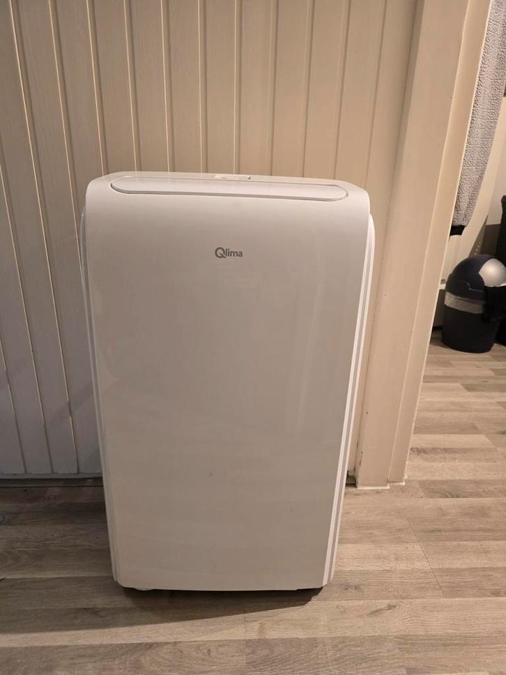 Airco Qlima met toebehoren, Witgoed en Apparatuur, Airco's, Zo goed als nieuw, Mobiele airco, Minder dan 60 m³, 3 snelheden of meer
