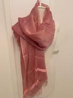 Zijden Sjaal Rosé - Nieuw! Kado FEESTDAGEN, Kleding | Dames, Mutsen, Sjaals en Handschoenen, Ophalen of Verzenden, Nieuw, Sjaal