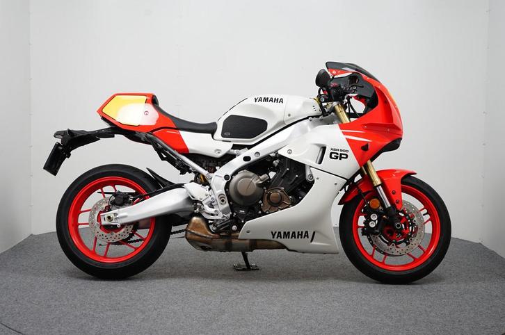 Yamaha XSR 900 GP (bj 2025), Motoren, Motoren | Yamaha, Bedrijf, Sport, ABS, Cruise Control, Traction Control