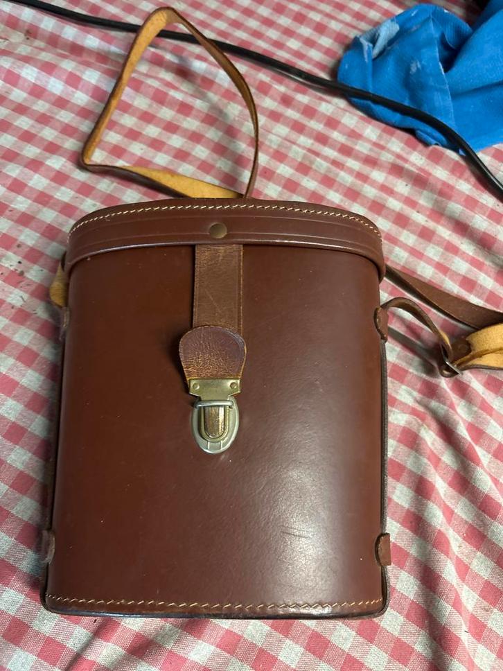 Vintage Plastvista 10x40 Verrekijker met Tas, Audio, Tv en Foto, Optische apparatuur | Verrekijkers, Gebruikt, Porro (met knik)
