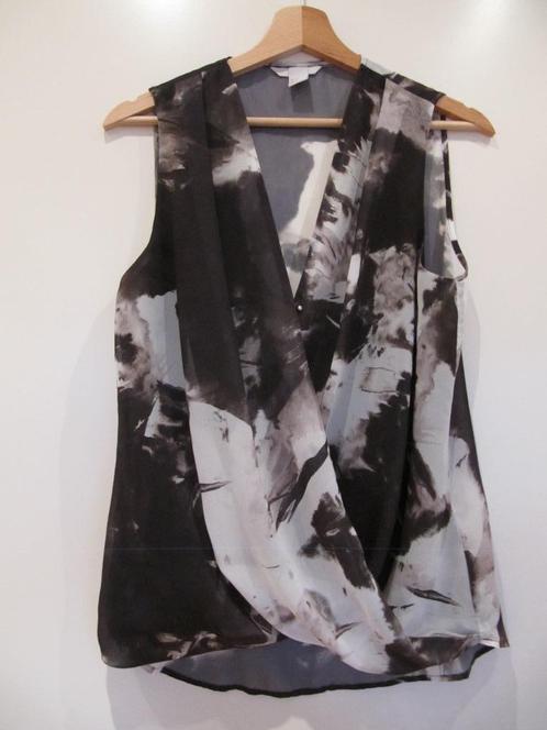 Mooi cross-over bloesje / top maat 38, Kleding | Dames, Tops, Zo goed als nieuw, Maat 38/40 (M), Zonder mouw, Ophalen of Verzenden