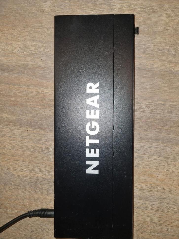 Netgear GS316EP 16 poorts POE switch, Computers en Software, Netwerk switches, Ophalen of Verzenden