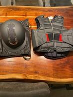 Bodyprotector en cap (voor paardrijden), Dieren en Toebehoren, Paardrijkleding, Ophalen, Dressuur, Nieuw, Dames