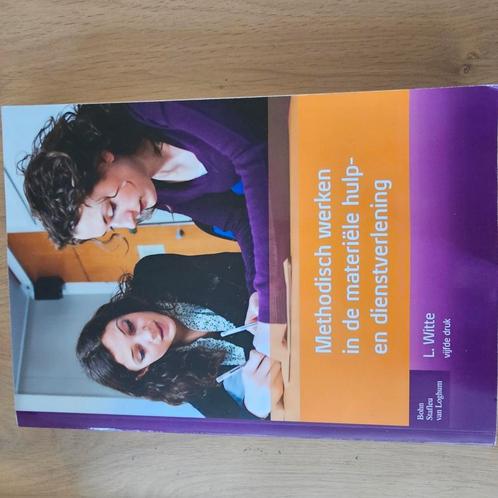 Methodisch werken in de materiële hulp- en dienstverlening, Boeken, Studieboeken en Cursussen, Zo goed als nieuw, Ophalen of Verzenden
