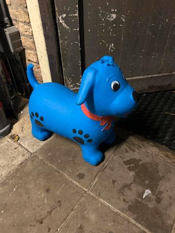 Skippybal Hondje Blauw - Leuk Speelgoed! beschikbaar voor biedingen