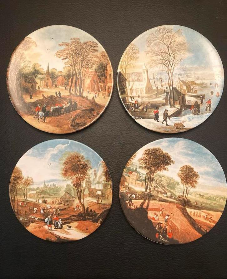 Vier decoratieve borden met de 4 jaargetijden, Antiek en Kunst, Antiek | Wandborden en Tegels, Ophalen of Verzenden