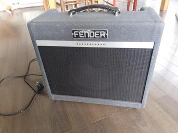 Fender Bassbreaker 15 combo beschikbaar voor biedingen
