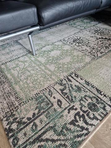 In en outdoor vloerkleed 160 x 230 binnen kleed beschikbaar voor biedingen