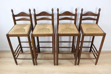 Vintage Brutalisme barkrukken jaren '70 / '80 hoge stoelen beschikbaar voor biedingen