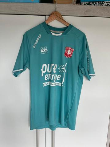 Fc twente uitshirt 19/20 maat L beschikbaar voor biedingen