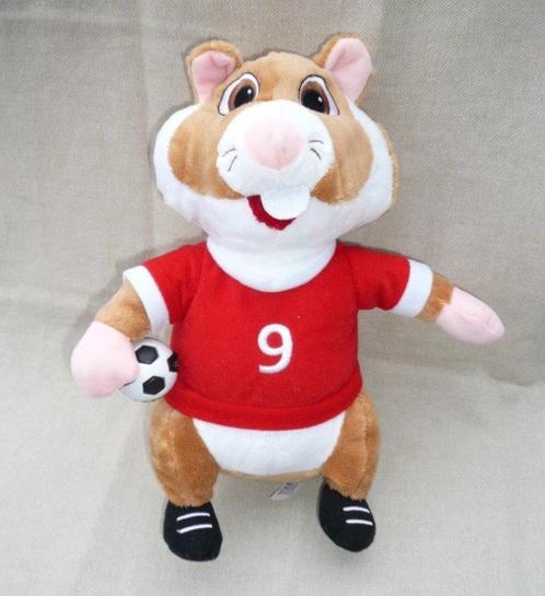 Hamster voetbalspeler nr. 9. Albert heijn actie. Pluche, 28, Kinderen en Baby's, Speelgoed | Knuffels en Pluche, Nieuw, Overige typen