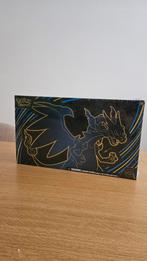 Sealed Charizard ultra premium collection UPC, Hobby en Vrije tijd, Verzamelkaartspellen | Pokémon, Ophalen of Verzenden, Nieuw